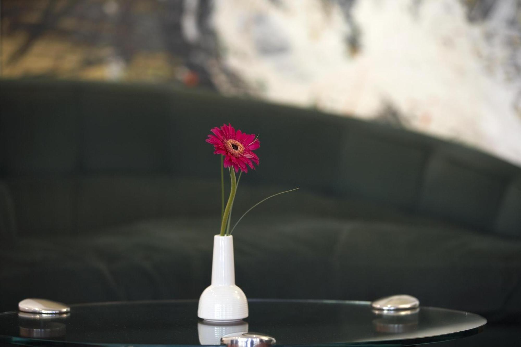 Intercityhotel Erfurt Bagian luar foto